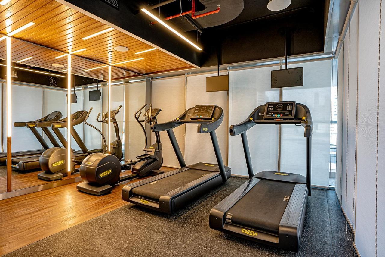 The First Collection Dubai Business Bay Hotell Eksteriør bilde Fitness room