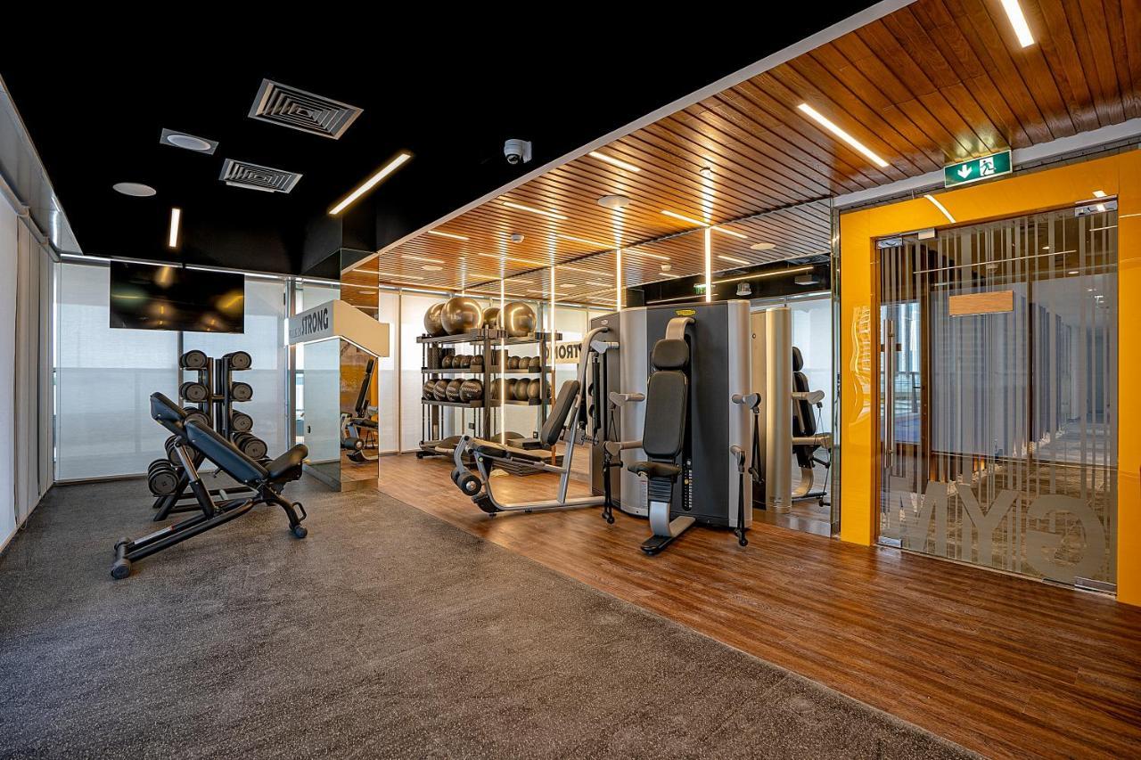 The First Collection Dubai Business Bay Hotell Eksteriør bilde Gym interior design